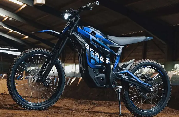 Talaria Sting R MX4 Electric bike on dirt